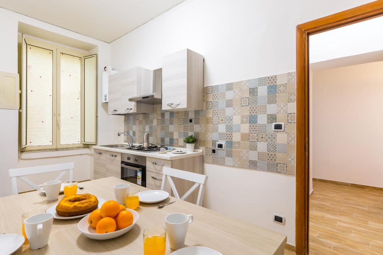 Central Station Family Apartment By Wonderful Italy Naples Exterior photo